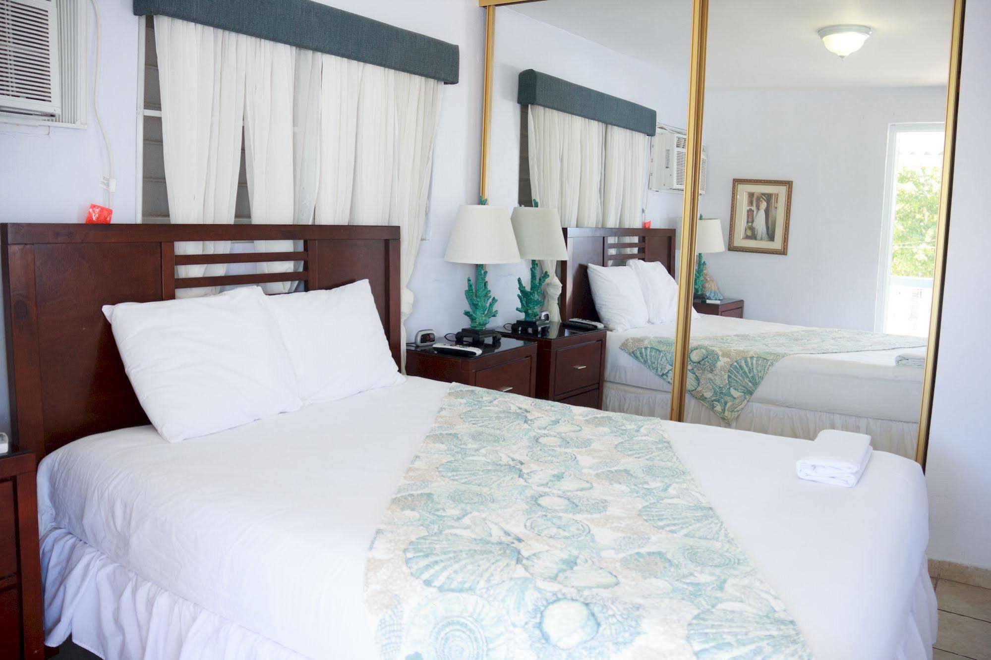Pinones The Beach Guesthouse מראה חיצוני תמונה
